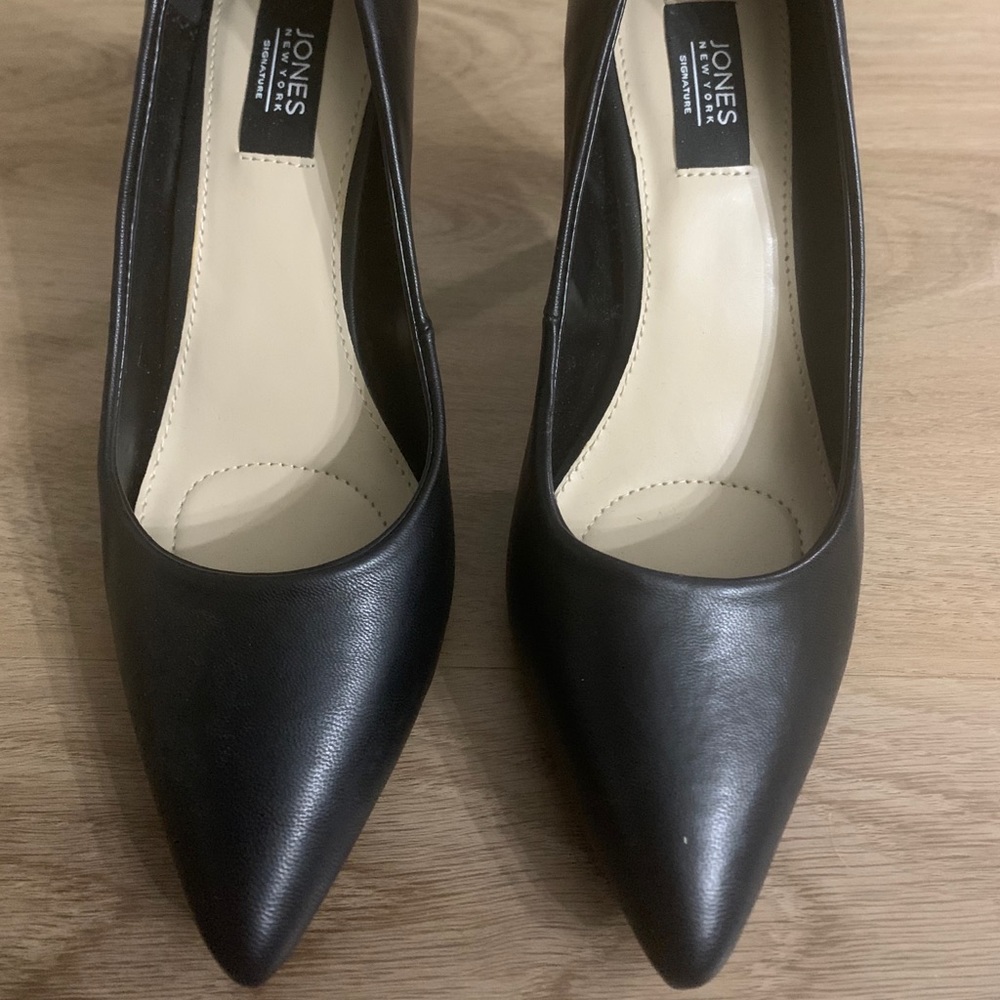 Pointed Black Heels